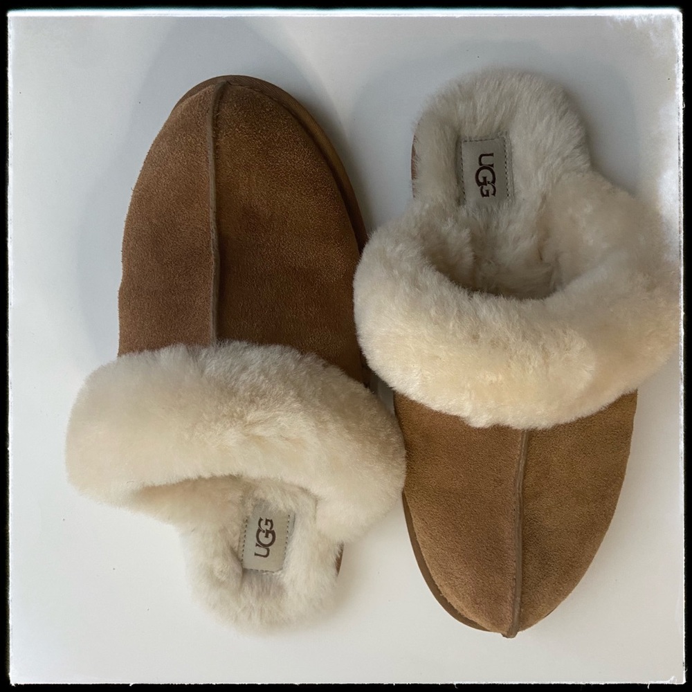 ❌SOLD❌ UGG Slippers